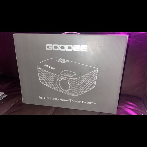 Goodee 1080 hp full projector - Picture 1 of 6